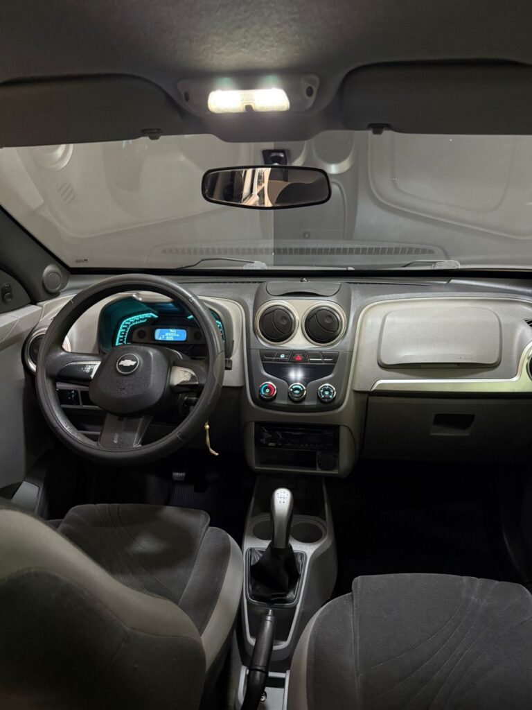 GM - Chevrolet : AGILE LTZ 1.4 MPFI 8V FlexPower 5p7