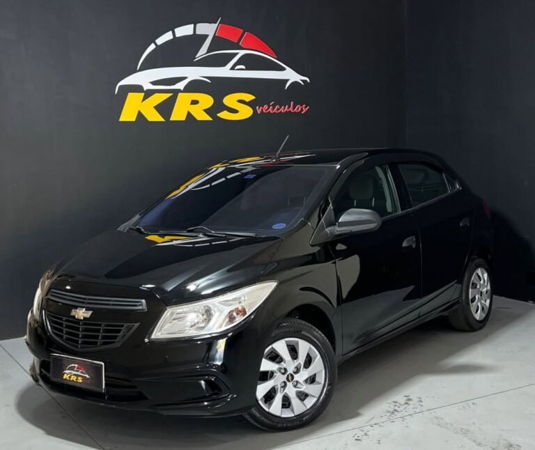 🚘 GM - Chevrolet - ONIX HATCH LS 1.0 8V FlexPower 5p Mec. 📅 2015-2015 💰 Preço- R$ 45.900,00——