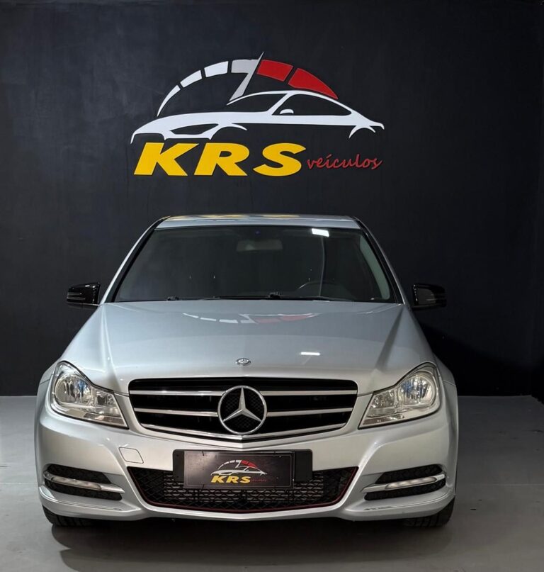 🚘 Mercedes-Benz - C-180 CGI Classic 1.8 16V 156cv Aut. 📅 2011-2012 💰 Preço- R$ 69.900,00————— (1)