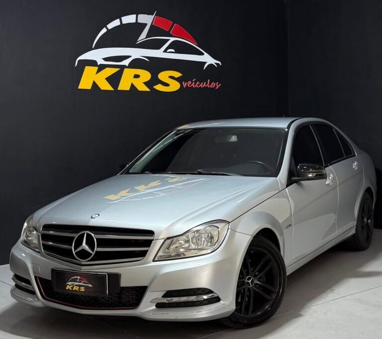 🚘 Mercedes-Benz - C-180 CGI Classic 1.8 16V 156cv Aut. 📅 2011-2012 💰 Preço- R$ 69.900,00—————